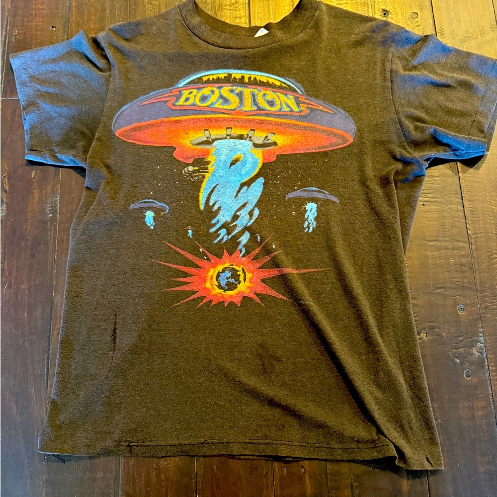 Vintage Boston 1987 Tour Tee Shirt